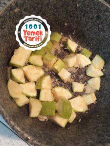 Sebzeli Yeşil Mercimek Yemeği