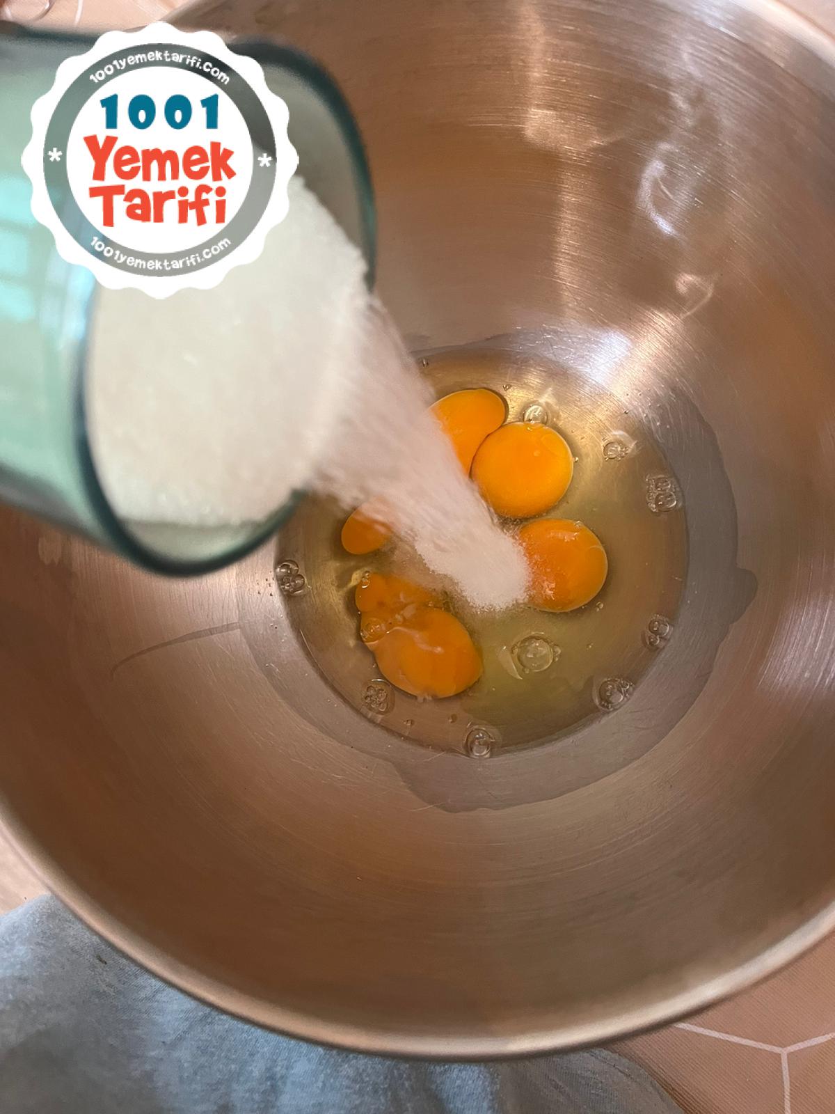 Çikolatalı Islak Kek Nasıl Yapılır