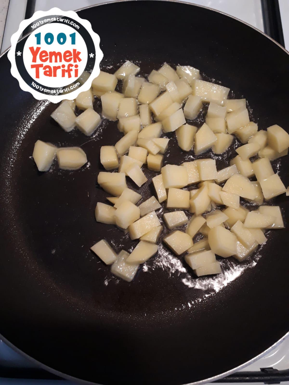 Patatesli Omlet Tarifi