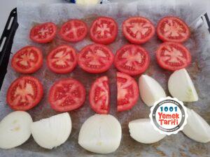 közlenmiş domates ve soğanlarla domates çorbası nasıl yapılır