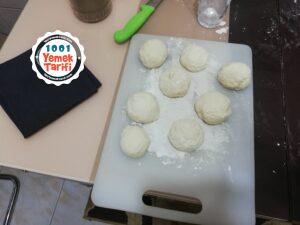 Çiğ Börek nasıl yapılır