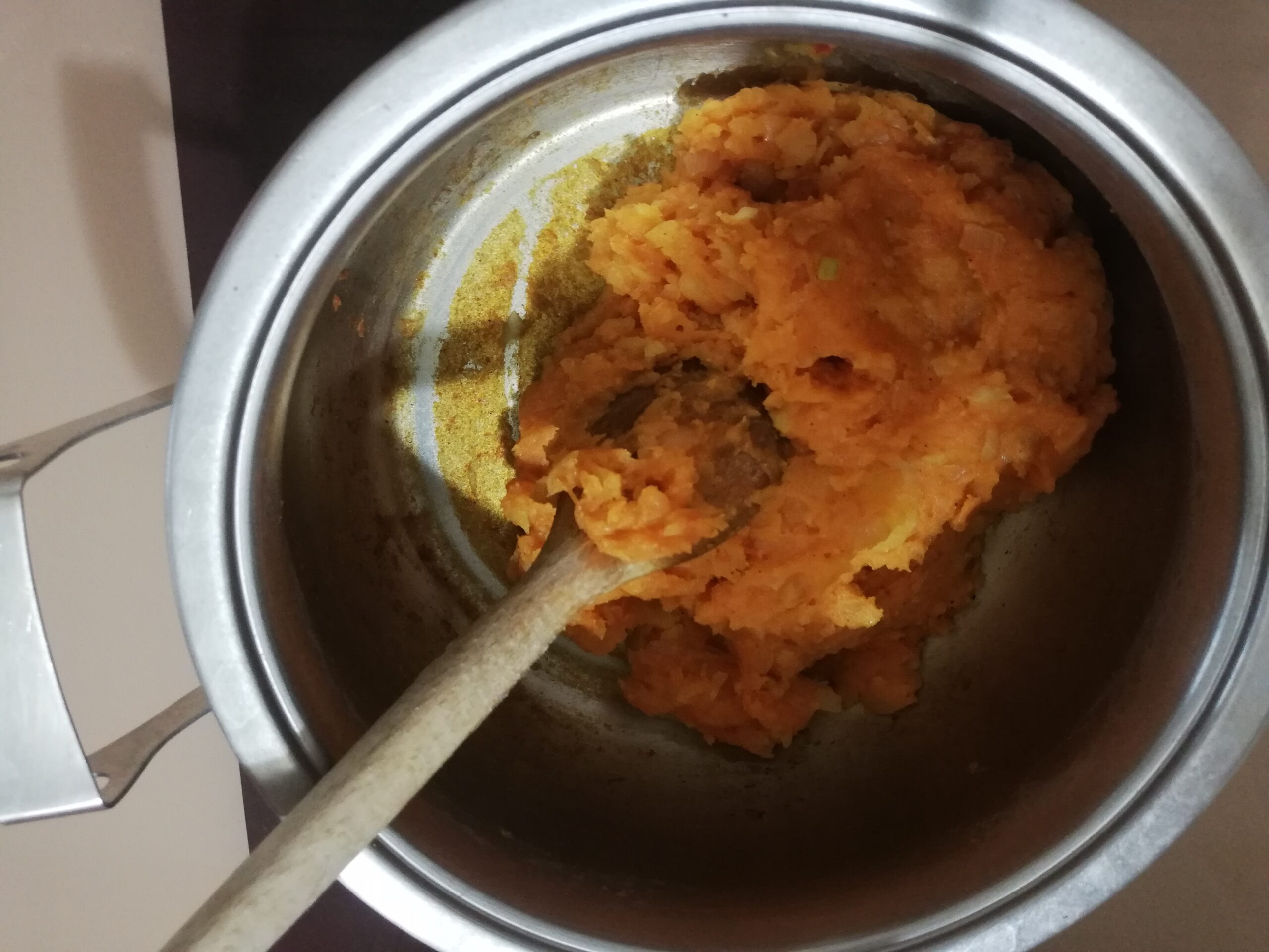 Patatesli Peynirli Börek Tarifi