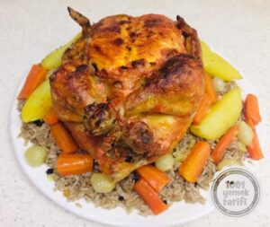 ic pilavli yilbasi tavugu tarifi-kolay ve nefis firinda tavuk tarifleri-1001yemektarifi