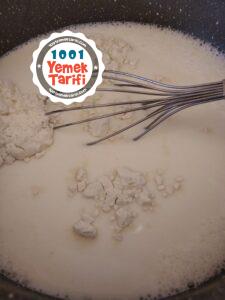 Çikolata Soslu Muhallebi Tarifi