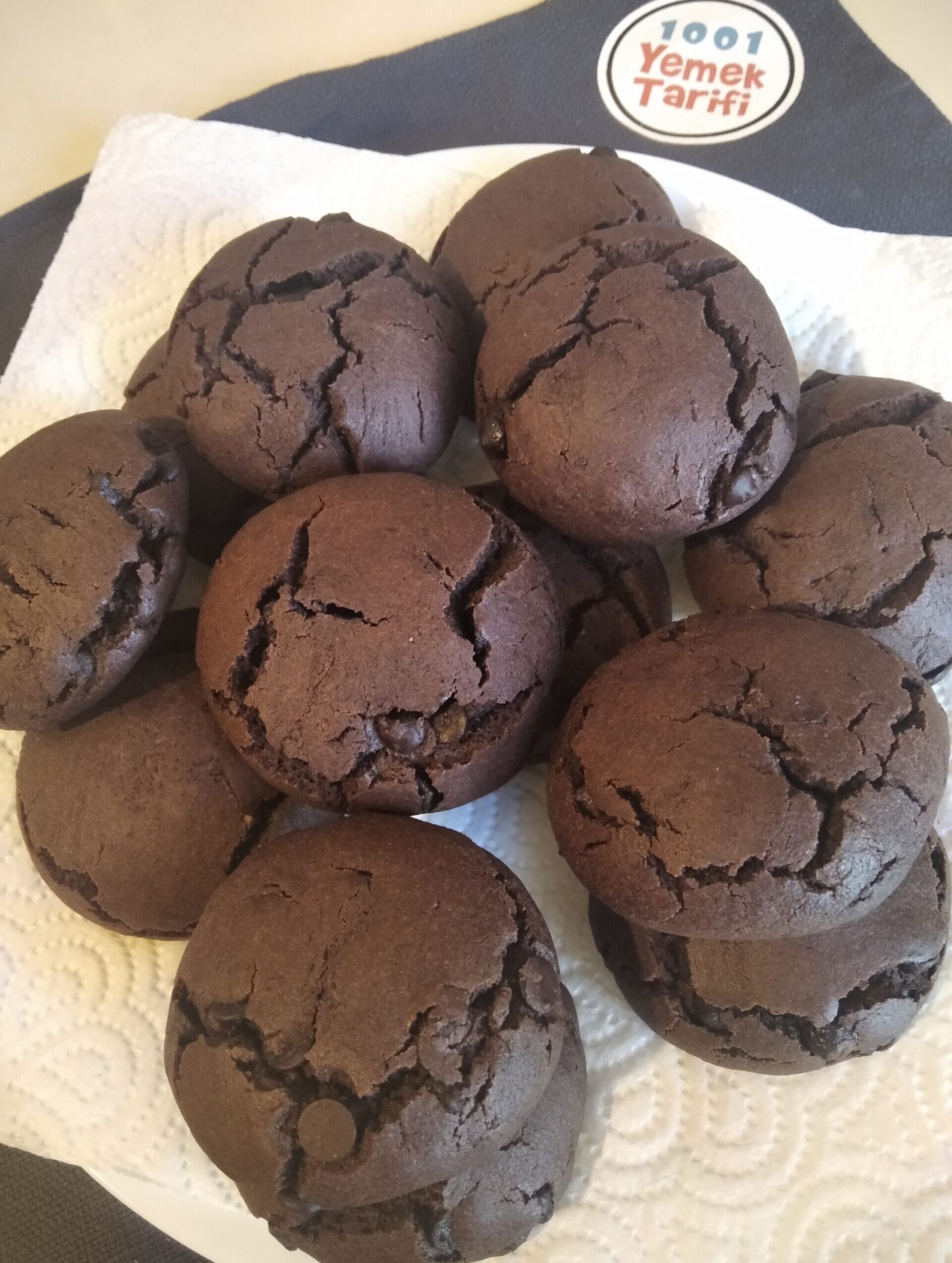 Damla Çikolatalı Nefis Kurabiye Tarifi