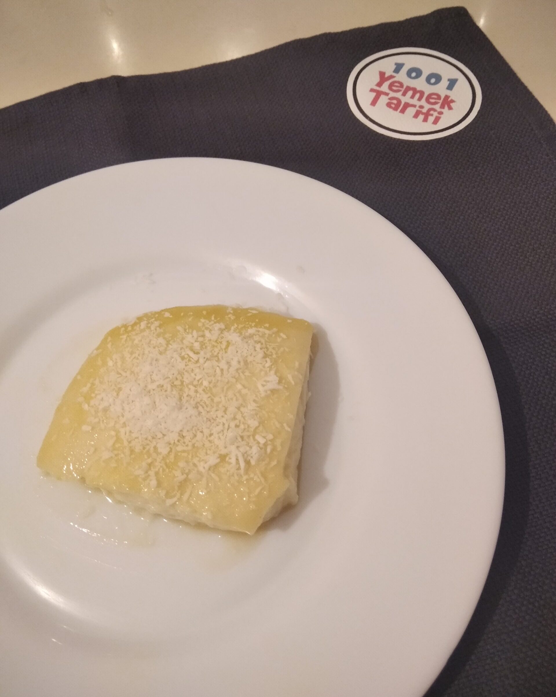 Yalancı Tavukgöğsü Tatlısı tarifi