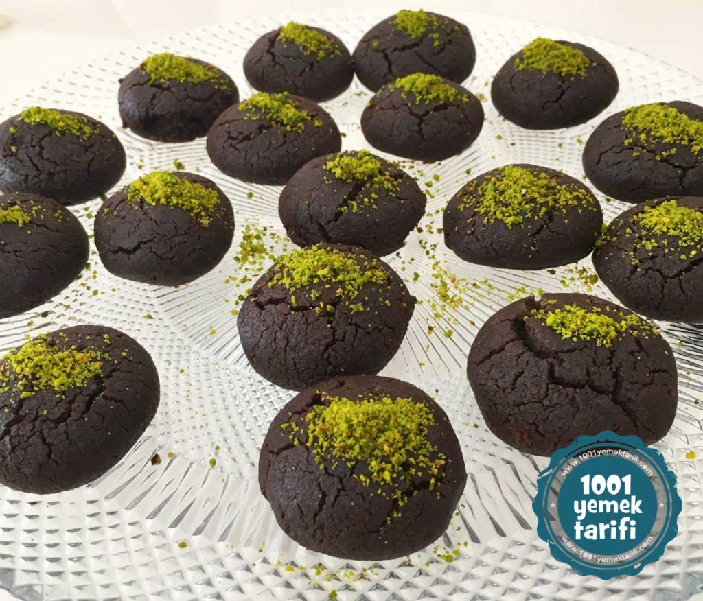 browni-tarifi-ev yapimi kakaolu brownie yapimi-nasil yapilir-kac kalori-nefis-kolay 1001yemektarifi