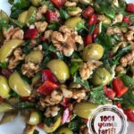 Hatay Usulü Nefis Yeşil Zeytin Salatası tarifi