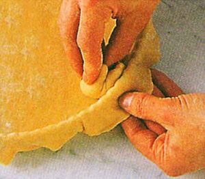 cilekli-Tart-Tarifi-Nefis-Kolay-Turta-yapimi-kac-kalori-1001yemektarifi-3