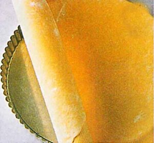 cilekli-Tart-Tarifi-Nefis-Kolay-Turta-yapimi-kac-kalori-1001yemektarifi2