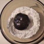 Damla Çikolatalı Çatlak Kurabiye