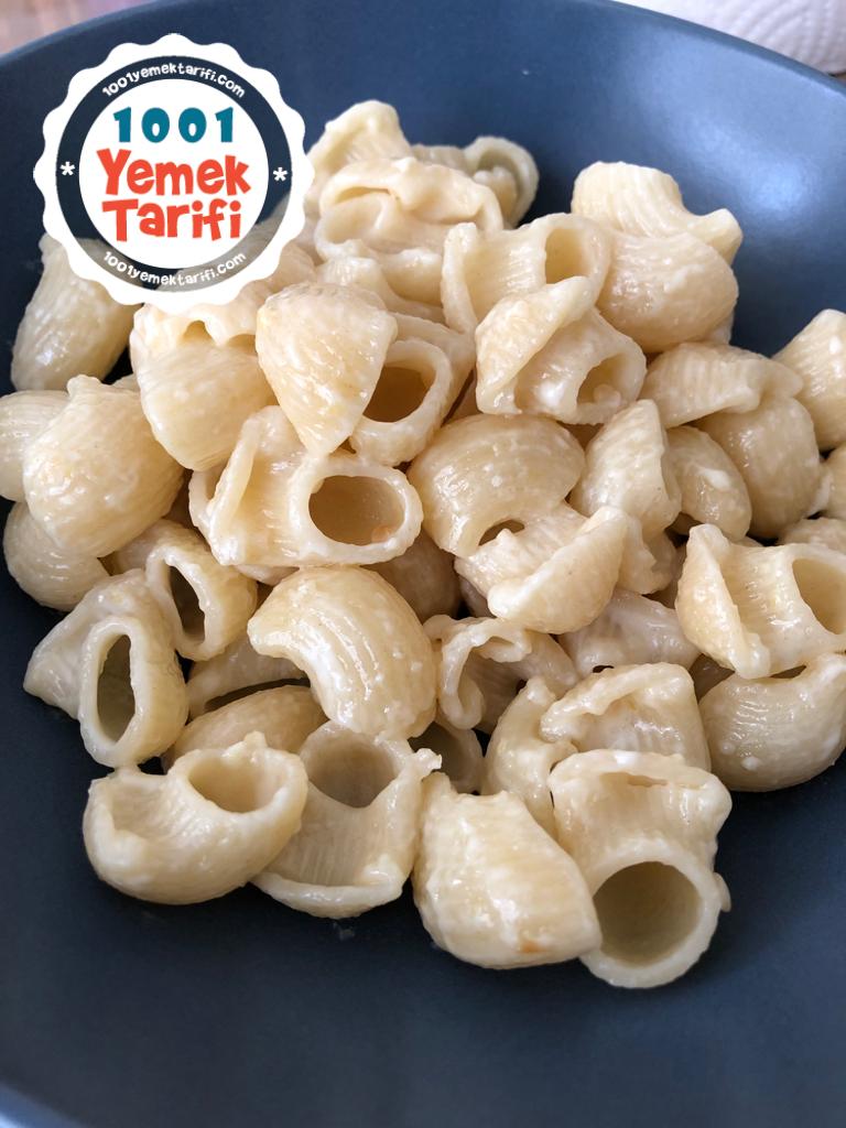 Soslu Makarna Tarifi