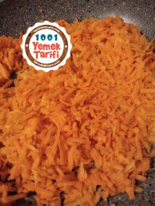 Enfes Havuçlu Tarator Tarifi