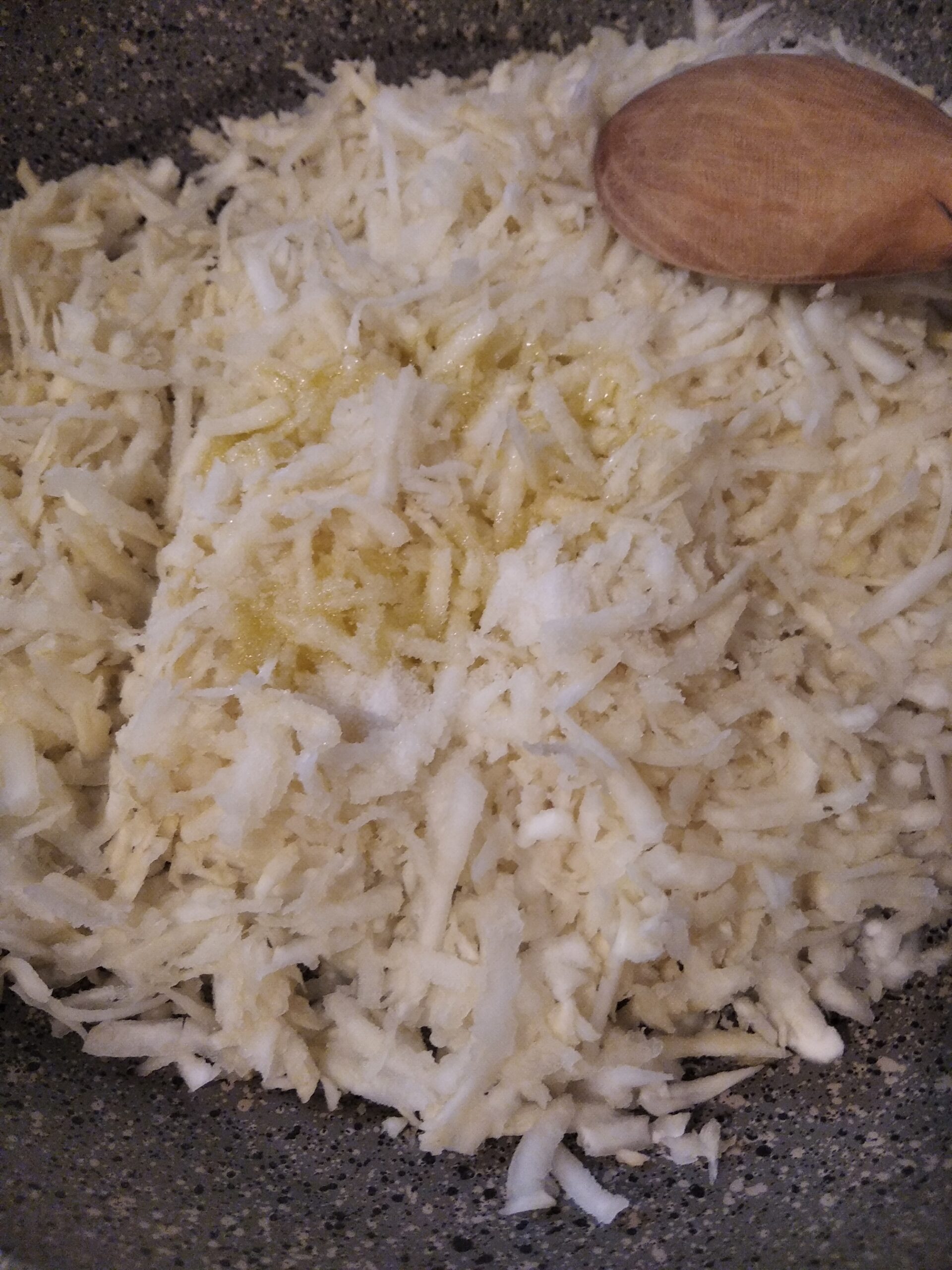 Kereviz Salatası