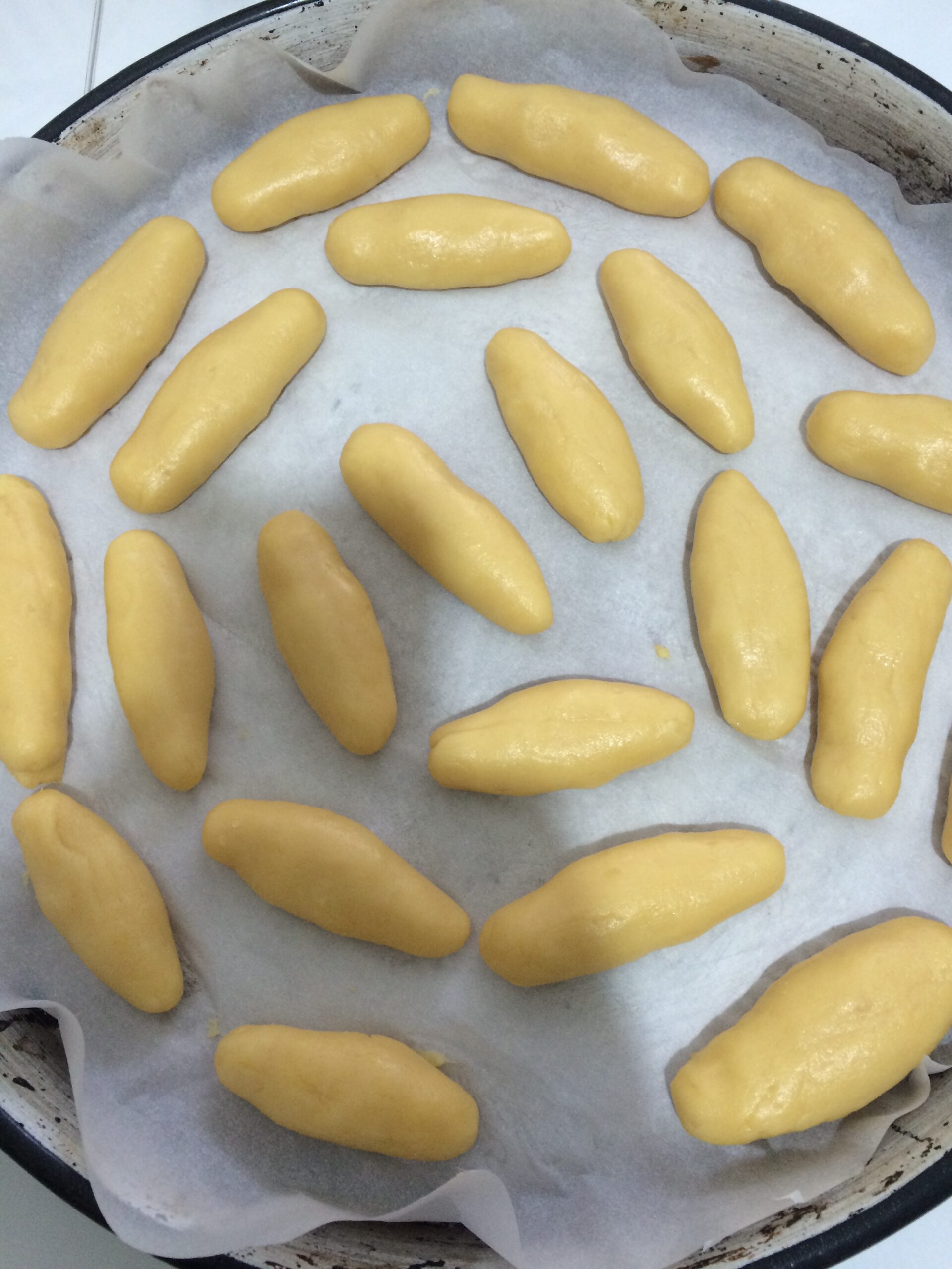 Pastane Usulü Ekler Pasta Tarifi