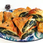 Ispanaklı çıtır üçgen börek tarifi