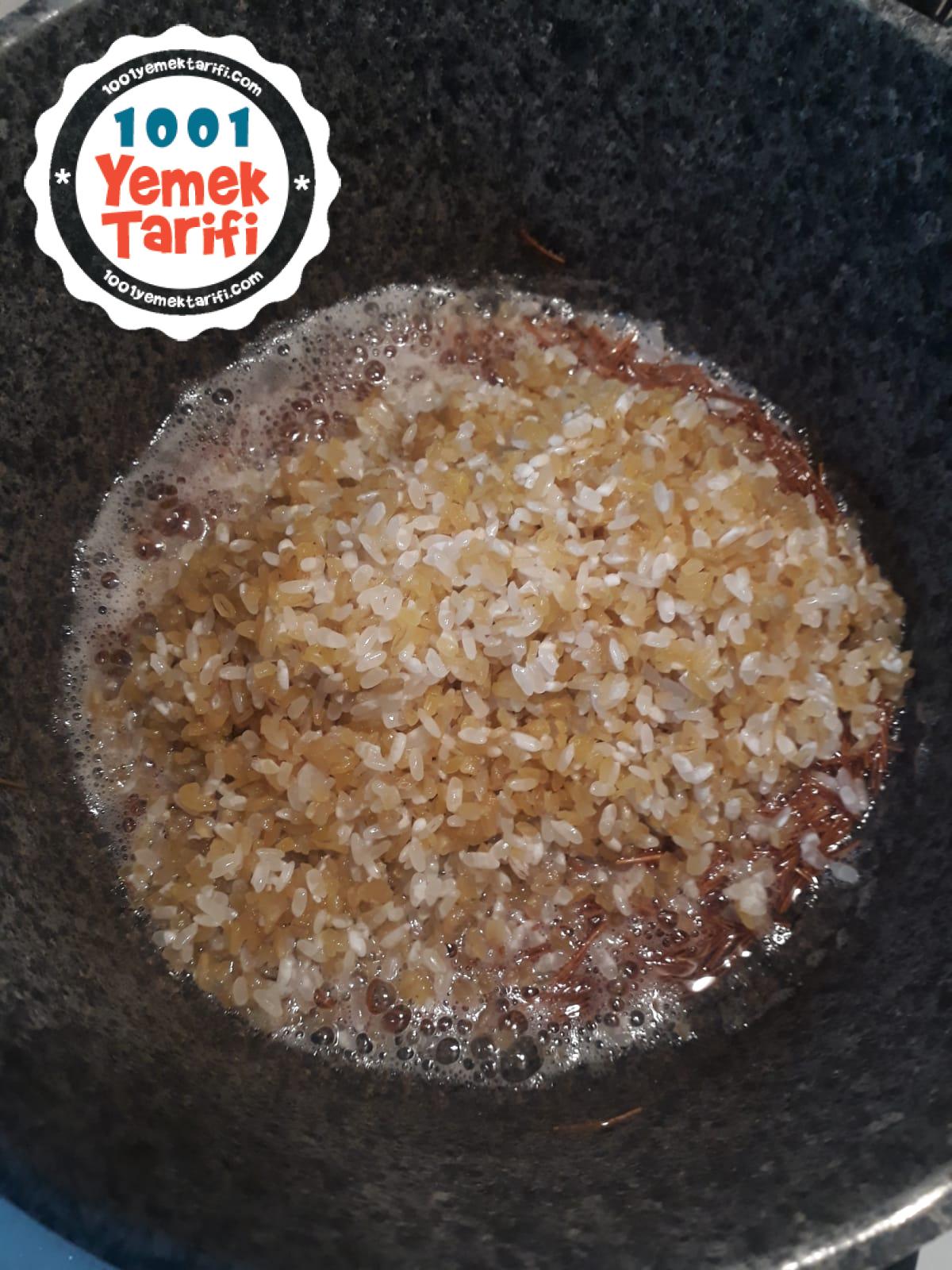 karışık bulgur pirinç pilavı