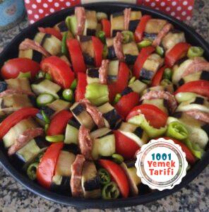 Fırında Patlıcan Kebap Tarifi-patlican kababi yapımı-nasıl yapılır-kaç kalori