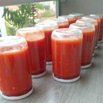 kislik-Domates-Konservesi-Nasil-yapilir-kac-kalori-nefis-kolay-yemeklik-menemenlik-domates-konservesi-tarifi-yapimi-1001yemektarifi-2