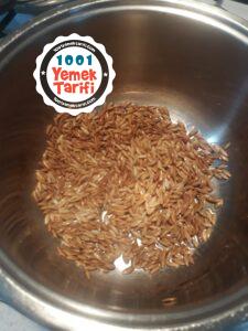 Kıymalı Arpa Şehriye Çorbası