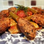 kofteli-kabak-yemegi-tarifi-kolay-nefis-1001yemektarifi