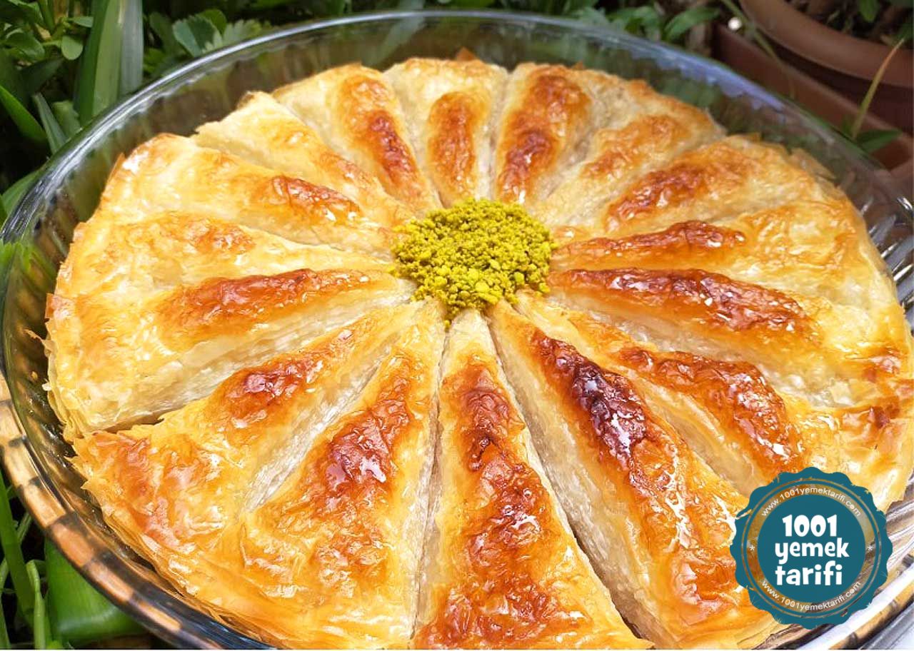 kolay-havuc-dilim-baklava-tarifi-nasil-yapilir-ev-yapimi-yapilisi-videolu-kac-kalori-nefis-1001yemektarifi