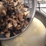 Kremasız mantar çorbası tarifi