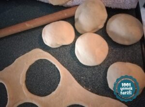 lokum-halive-tarifi-patatesli-ve-peynirli-pisi-yapimi-nefis-videolu-fotografli-1001yemektarifi