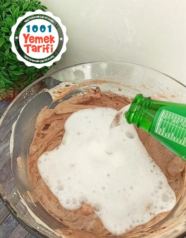 maden-sulu-islak-pamuk-kek-2