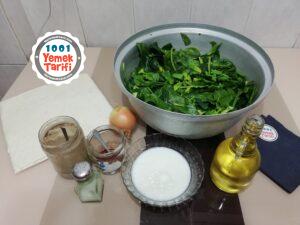 Ispanaklı Gül Böreği