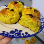 misir-unlu-mayasiz-pogaca-tarifi-nasil-yapilir-kac-kalori-puf-noktasi-kolay-mayasiz-pogaca-yapimi-1001yemektarifi