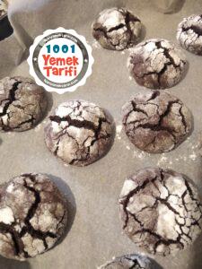 Damla Çikolatalı Çatlak Kurabiye nasıl yapılır