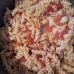 Domates Soslu Balıklı Makarna