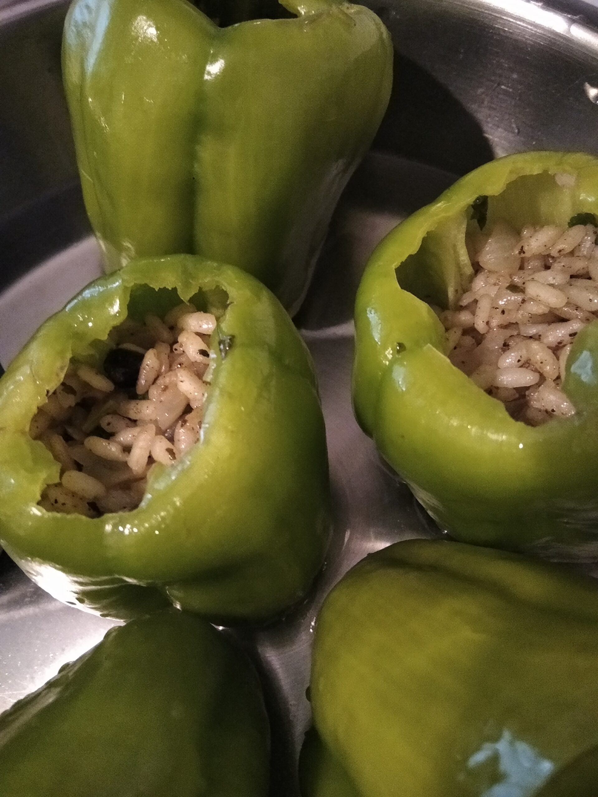 Zeytinyağlı Biber Dolması nasıl yapılır