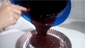 pasta-tarifi-yumusacik-tart-kek-yapimi