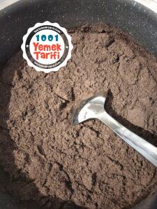 Çikolata Soslu Muhallebi Tarifi
