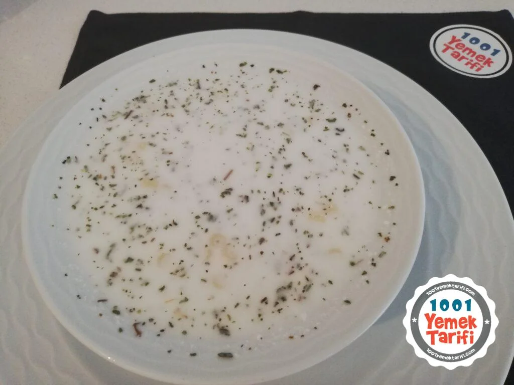 Artan Makarnadan Ayran Aşı Çorbası Tarifi | VİDEOLU