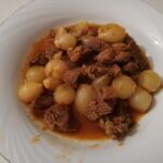 Arpacık Soğanlı Et Yahni Tarifi