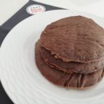 Unsuz, Yağsız ve Şekersiz Pankek Tarifi: Çikolatalı ve Muzlu Pankek | VİDEOLU