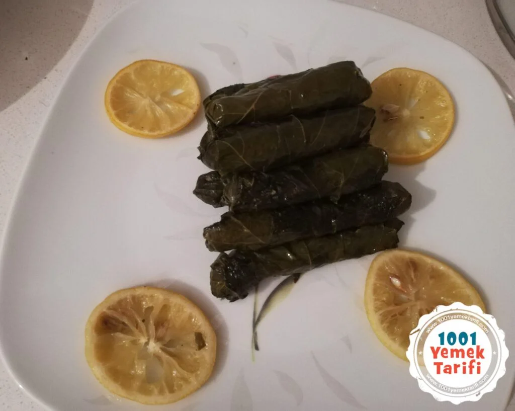 Zeytinyağlı Yaprak Sarma Tarifi-nasıl yapılır-sarma yapımı-püf noktası