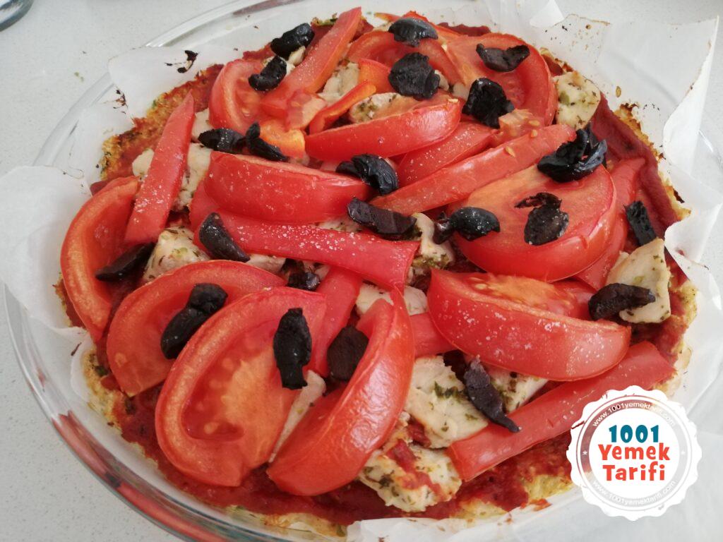tavuklu karnabahar pizza tarifi nasıl yapılır-diyet pizza yapımı-fit pizza kaç kalori