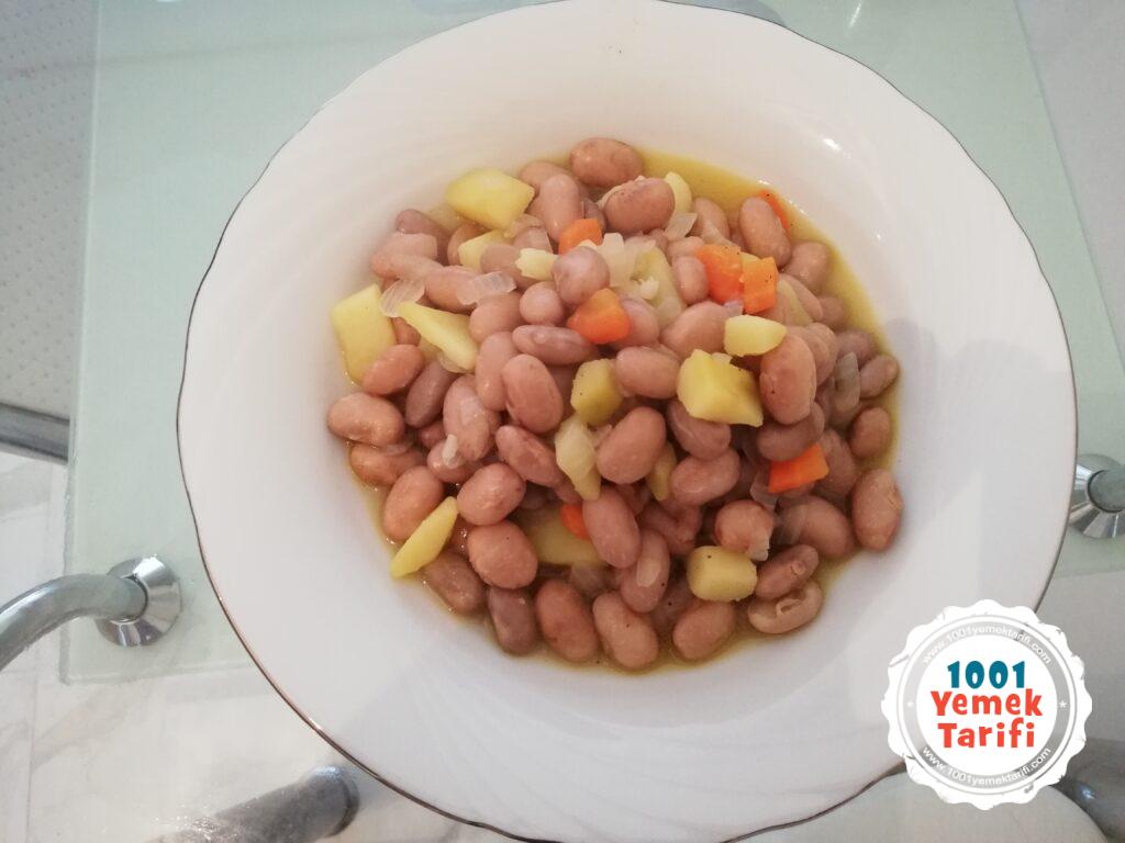 zeytinyağlı barbunya pilaki tarifi nasıl yapılır