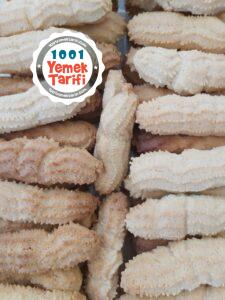 Tarçınlı Tırtıl Kurabiye Tarifi