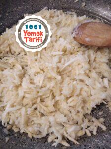 Yoğurtlu Kereviz Salatası