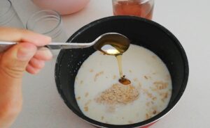 şekersiz diyet yulaflı sütlaç tarifi nasıl yapılır