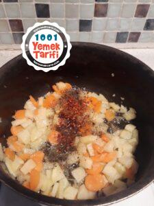 Zeytinyağlı Brüksel Lahanası Yemeği