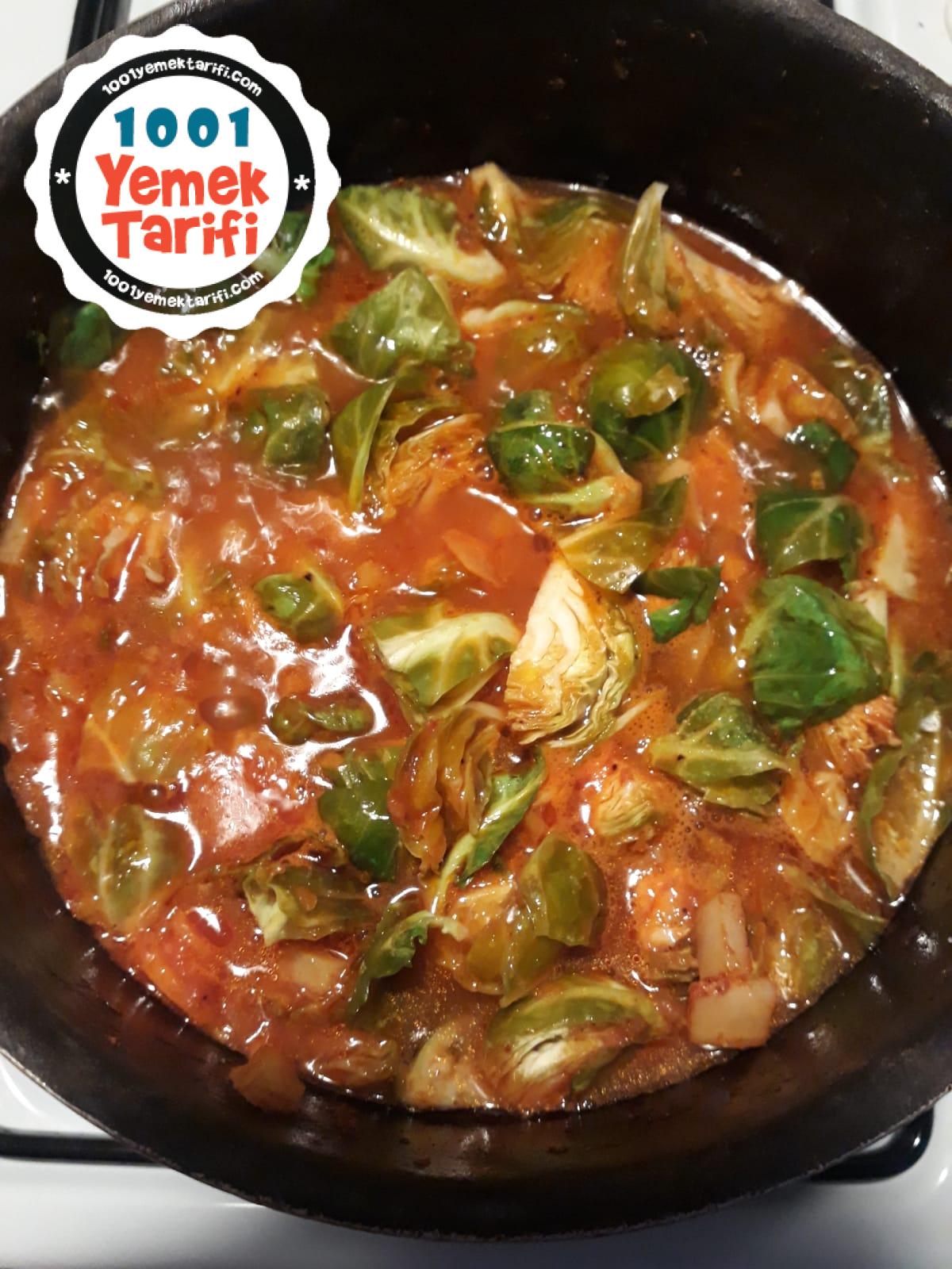 Zeytinyağlı Brüksel Lahanası Yemeği